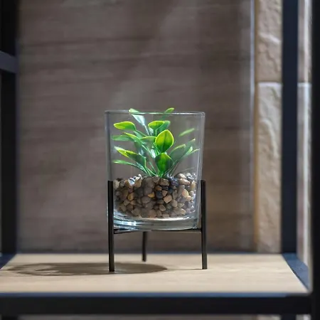 Beautiful & Spacious Strzalowa Near Centre By Renters 아파트 포즈난