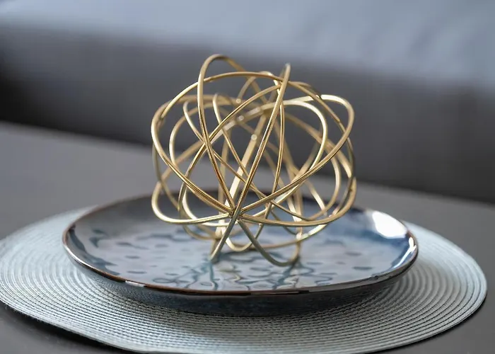 아파트 Beautiful & Spacious Strzalowa Near Centre By Renters *